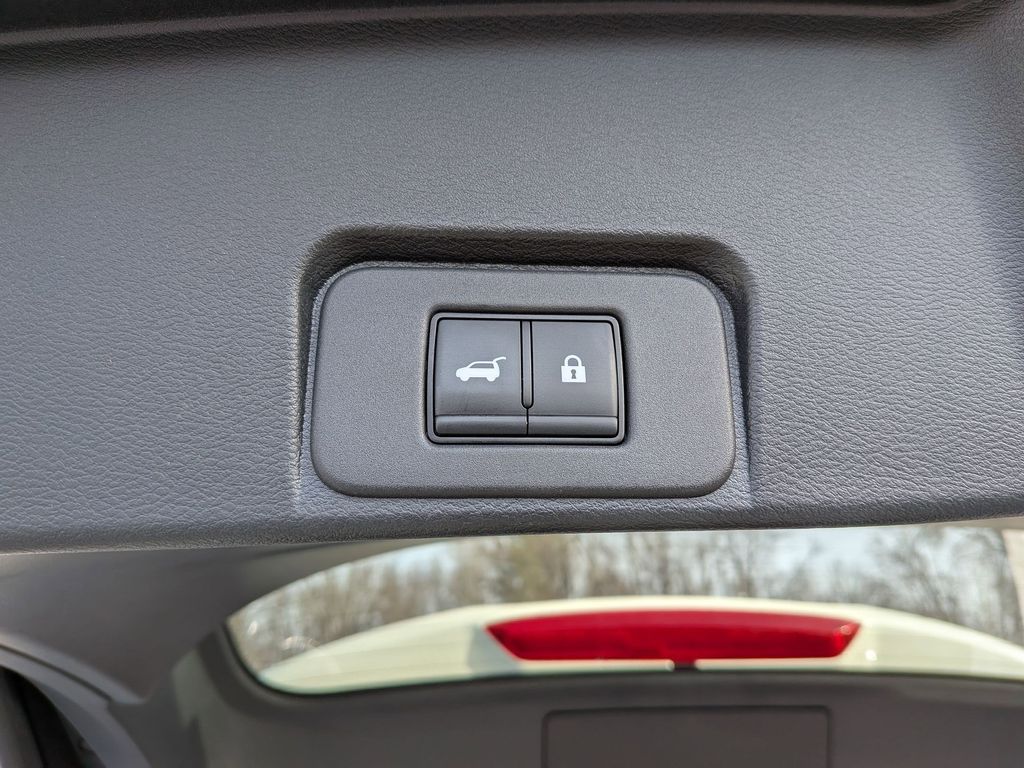 2023 Nissan Rogue Platinum - Photo 22