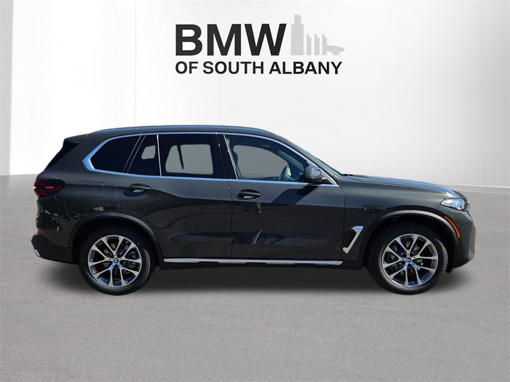 New 2026 BMW X5 xDrive40i SUV
