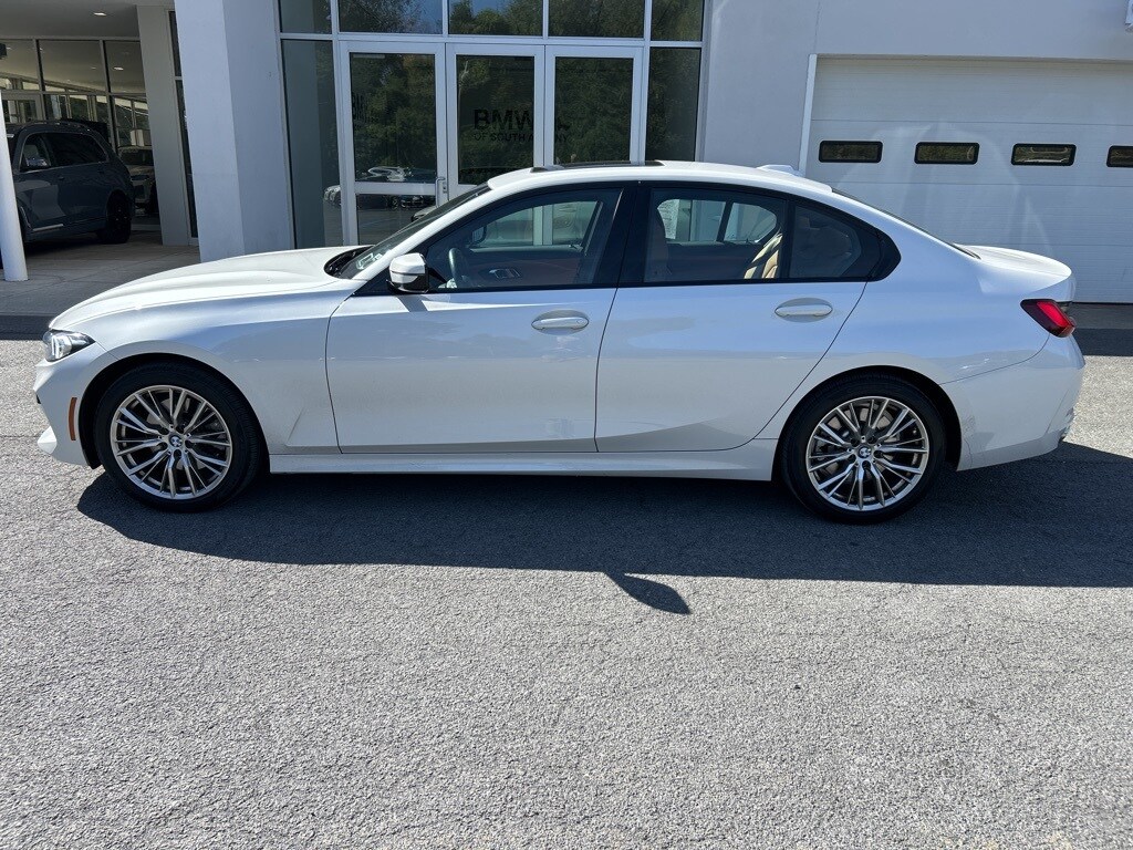 2023 Bmw 330i xDrive photo 2