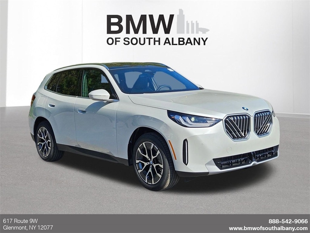 2026 BMW X3 30's photo