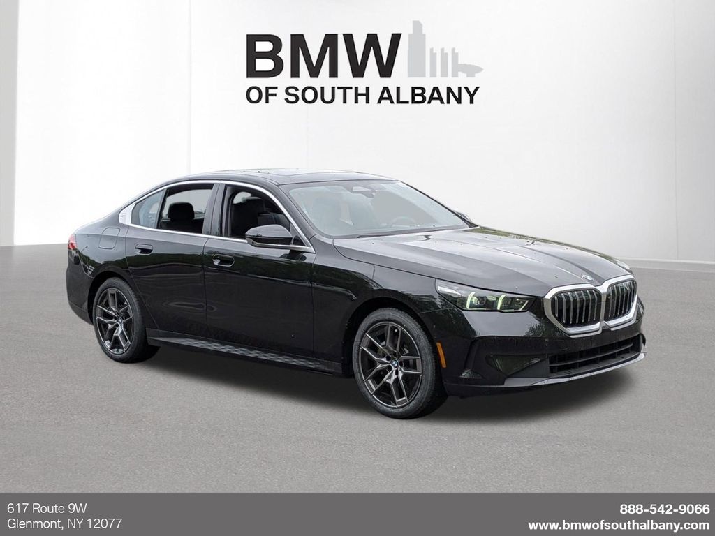 2026 BMW 530i Sedan 