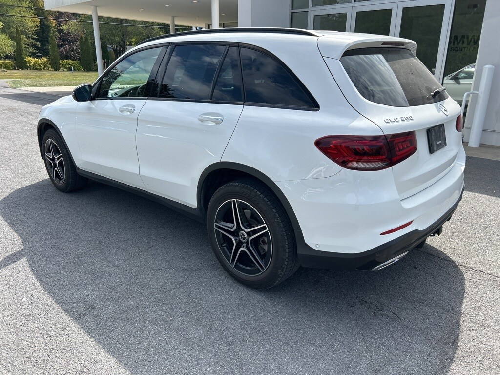 2022 Mercedes Benz GLC 300 4MATIC photo 3