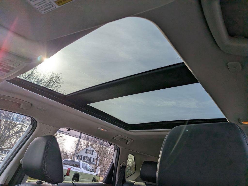 2023 Nissan Rogue Platinum - Photo 16