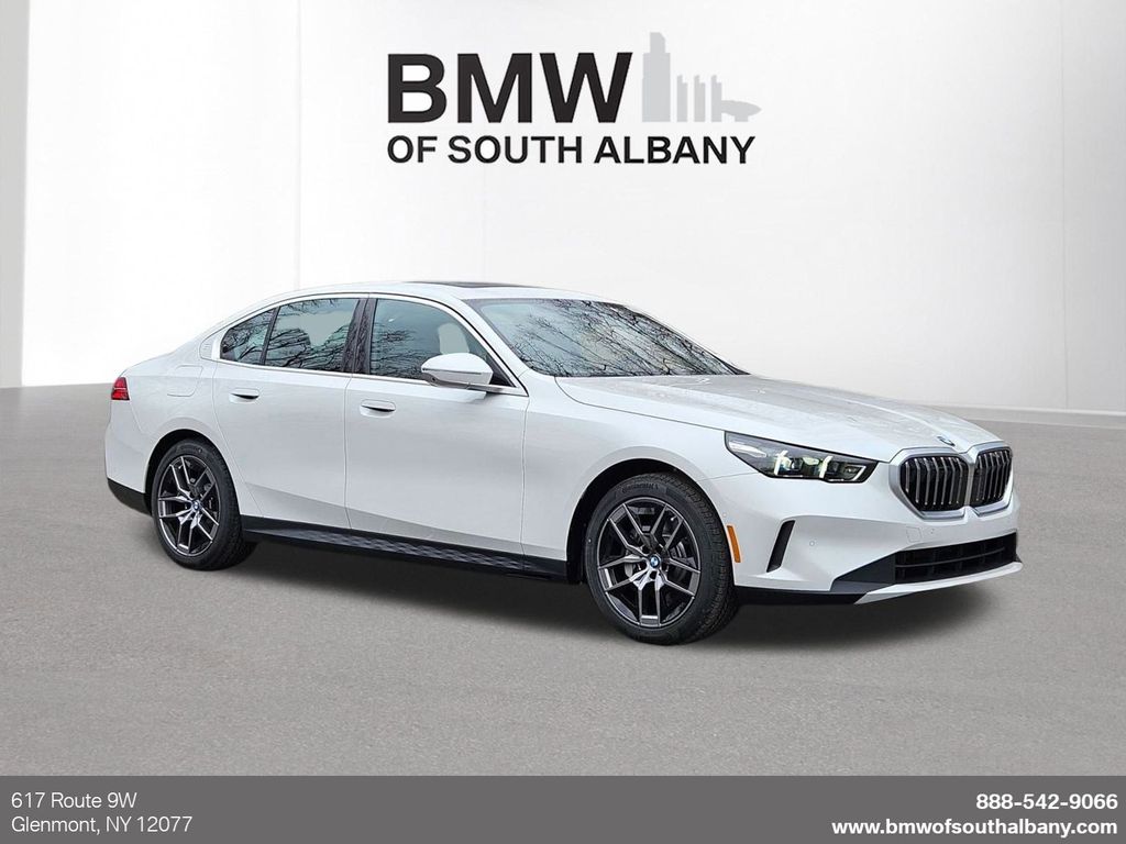 2026 BMW 530i Sedan 