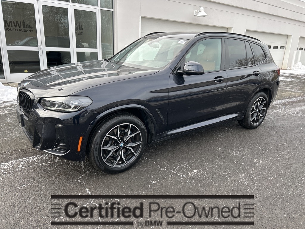 2023 BMW X3 30i's photo