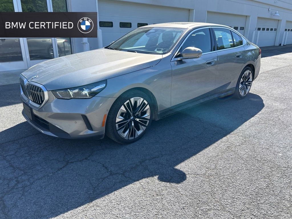 2024 BMW 5 Series 530i xDrive Sedan's photo