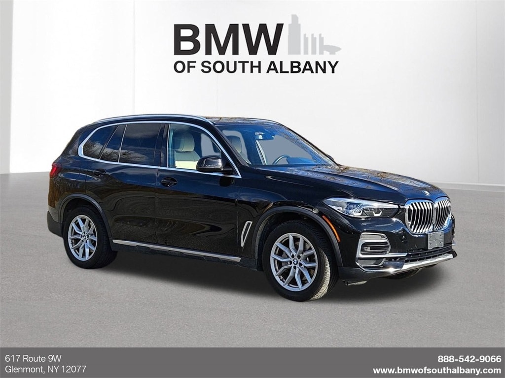2022 BMW X5 40i's photo