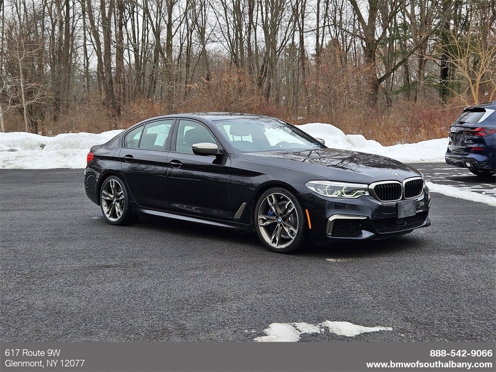 2020 BMW 5 Series M550i's photo