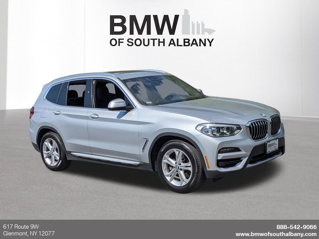 2021 BMW X3 xDrive30i's photo