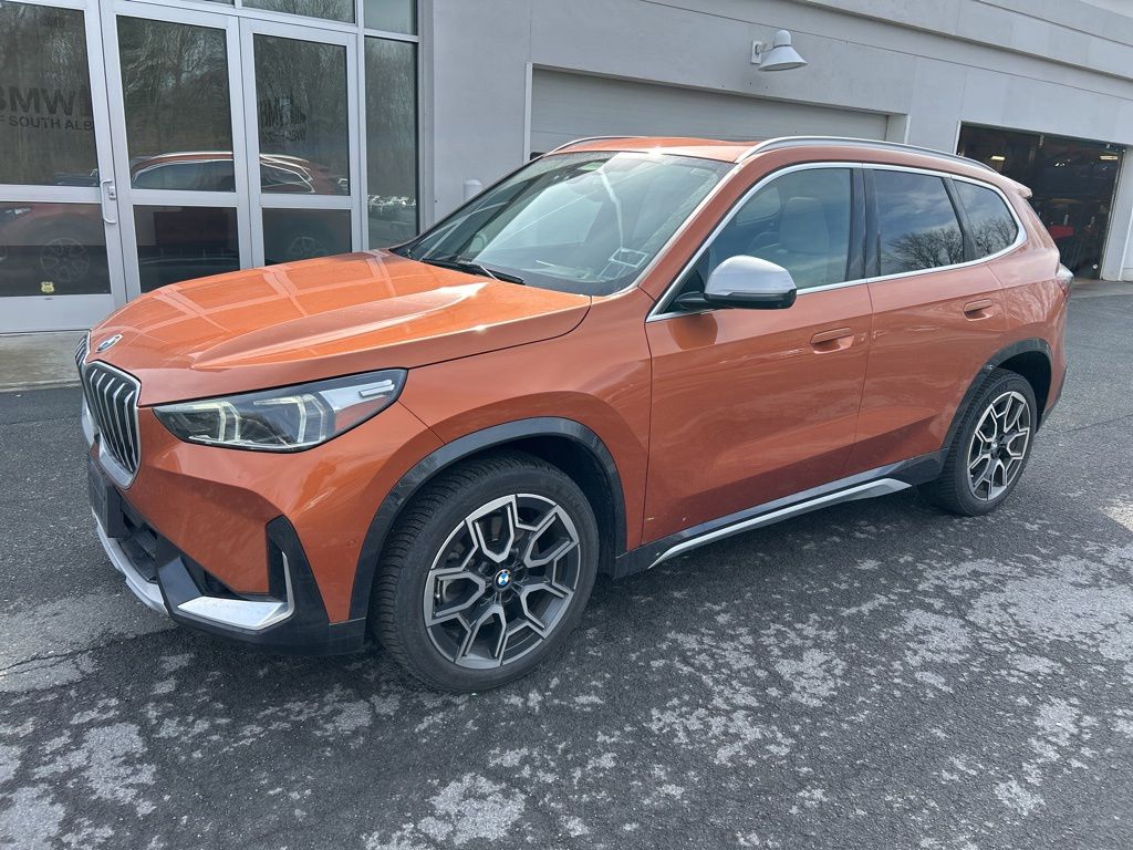 Utah Orange Metallic 2023 BMW X1 xDrive28i AWD SUV / Crossover All-Wheel Drive 7-Speed Automatic