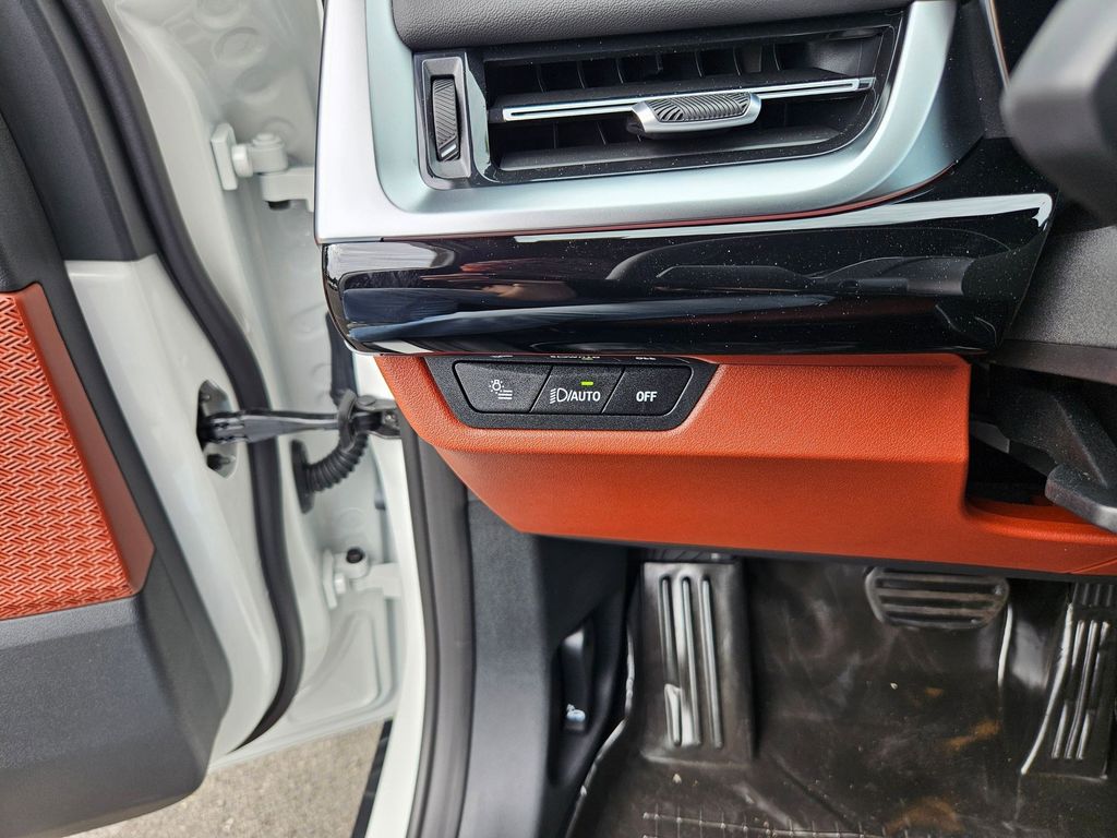2026 BMW X1 XDrive28i - Photo 17
