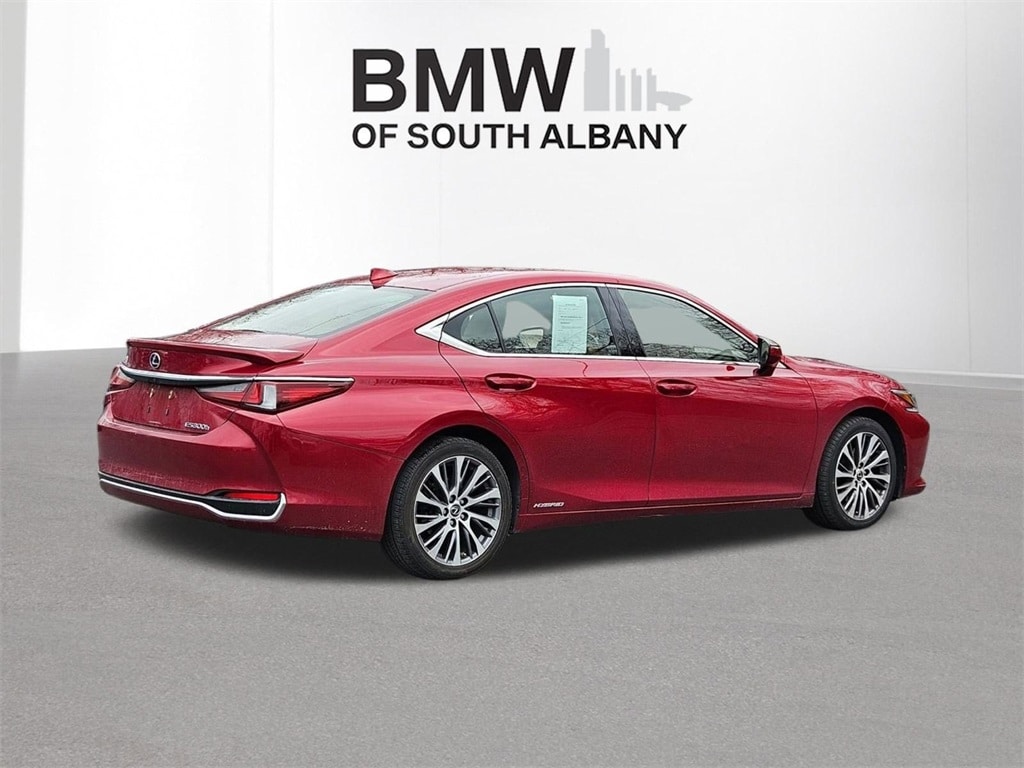 Used 2019 Lexus ES 300h Sedan
