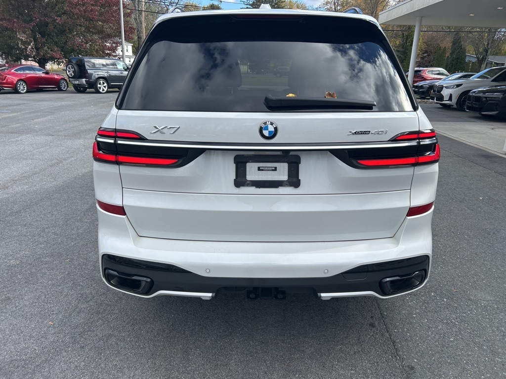 Used 2023 BMW X7 xDrive40i SUV