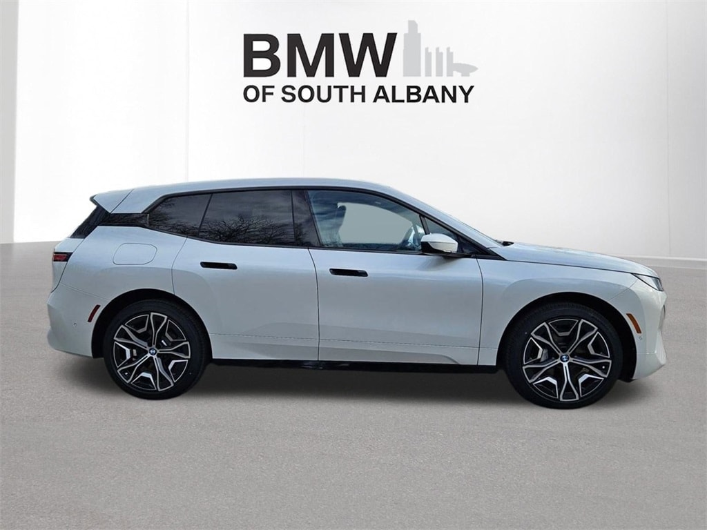 New 2026 BMW iX xDrive60 SUV