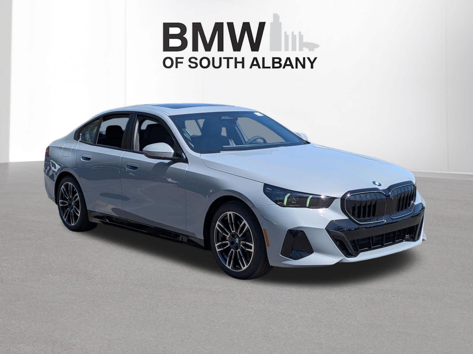 Gray (Brooklyn Grey Metallic) 2027 BMW 5 Series Sedan All-Wheel Drive 8-Speed Automatic