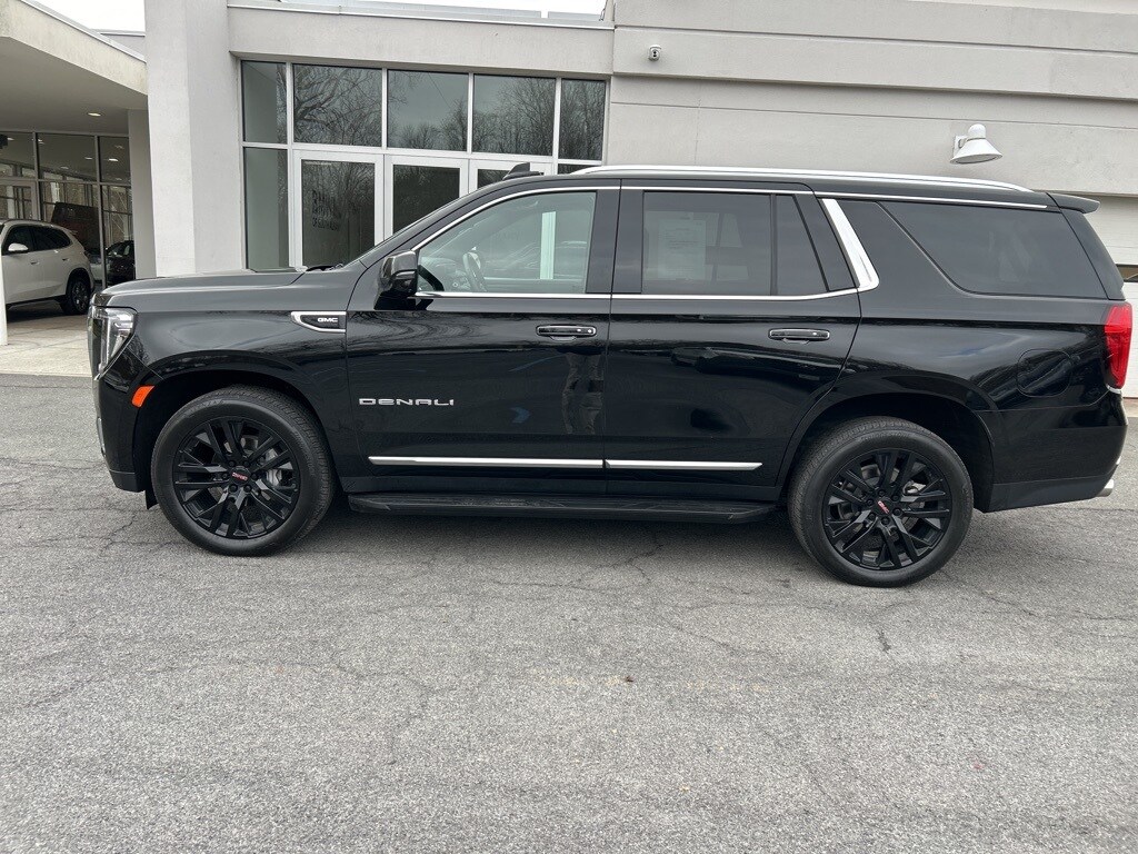 2023 Gmc Yukon Denali photo 2