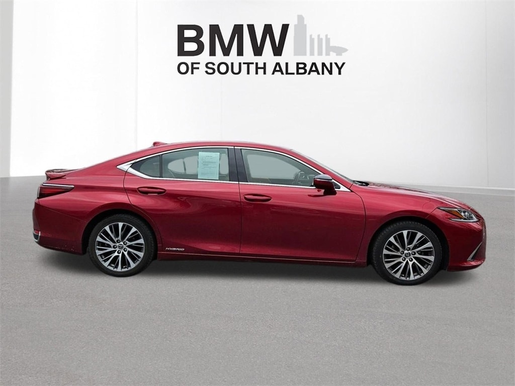Used 2019 Lexus ES 300h Sedan