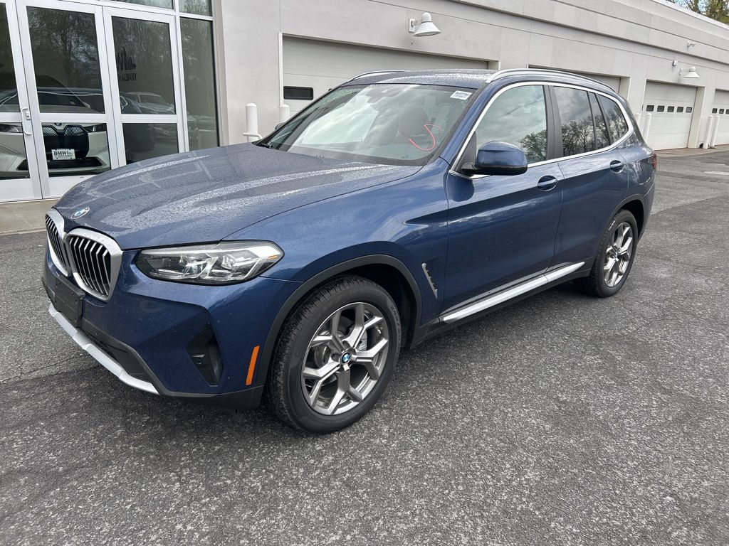 2024 BMW X3 30i