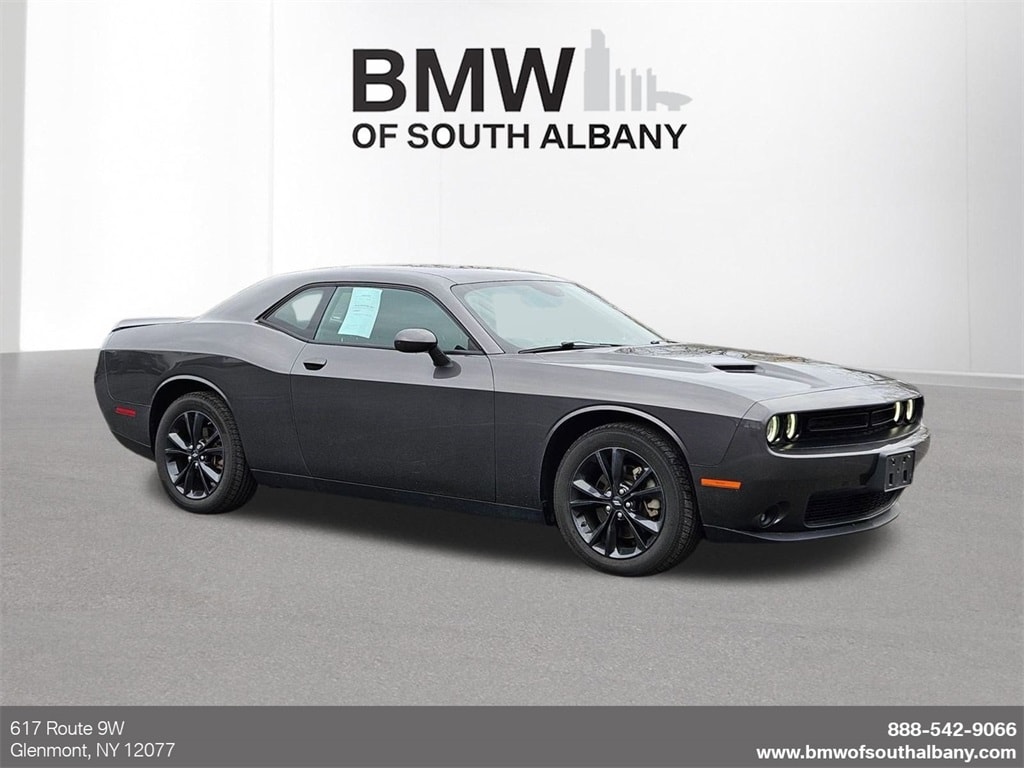 2022 Dodge Challenger SXT