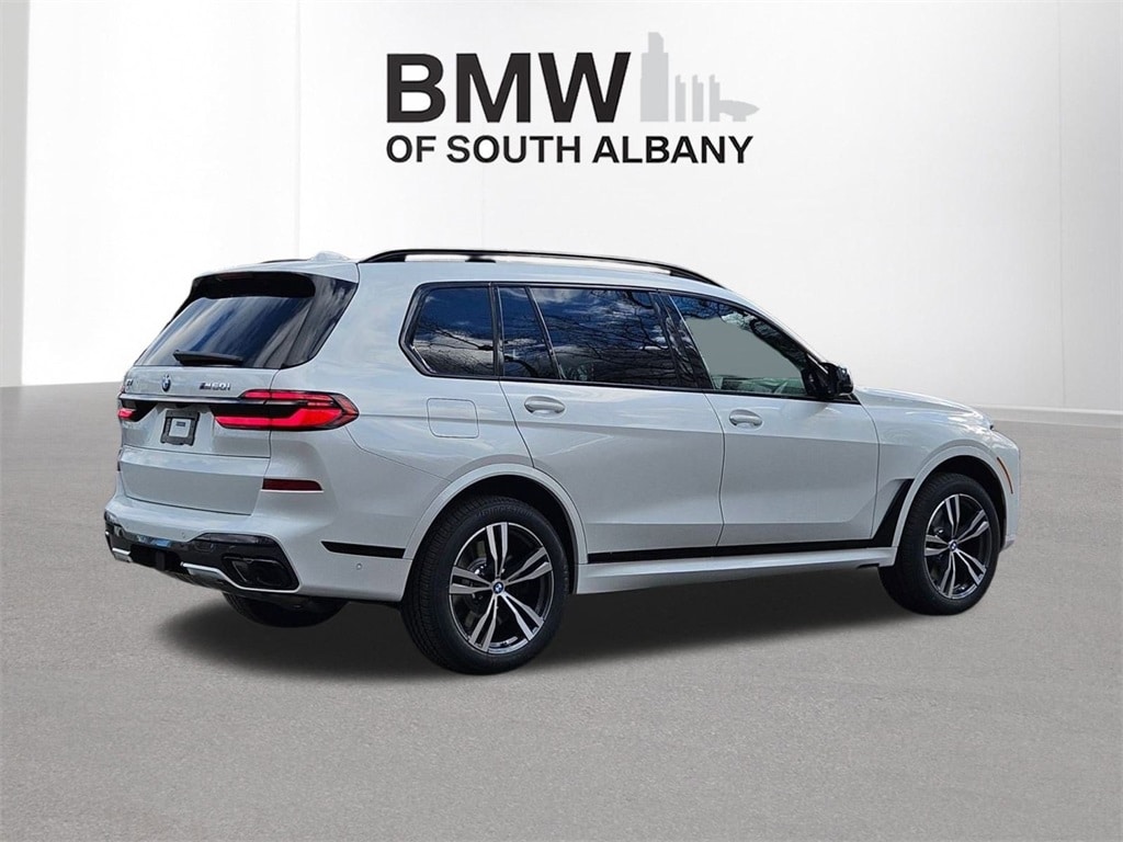 New 2026 BMW X7 M60i SUV