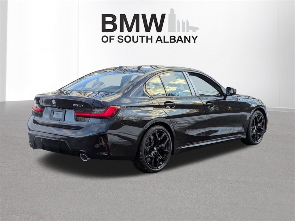 New 2026 BMW 330i xDrive Sedan