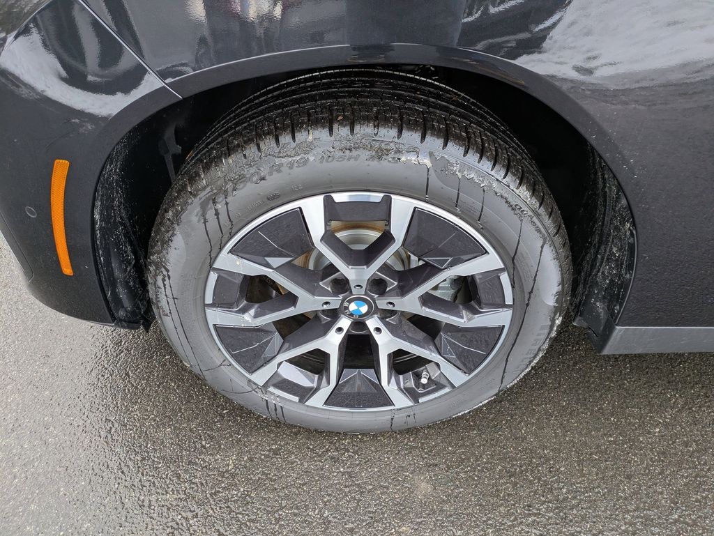 2026 BMW X3 30 - Photo 28