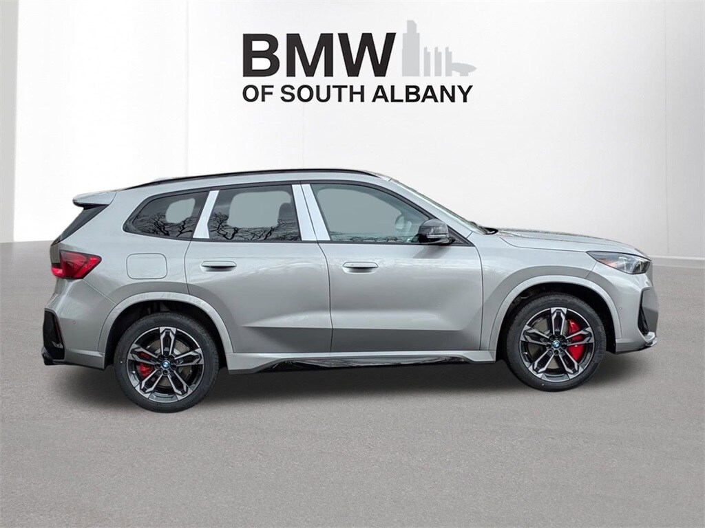2025 Bmw X1 M35i photo 3