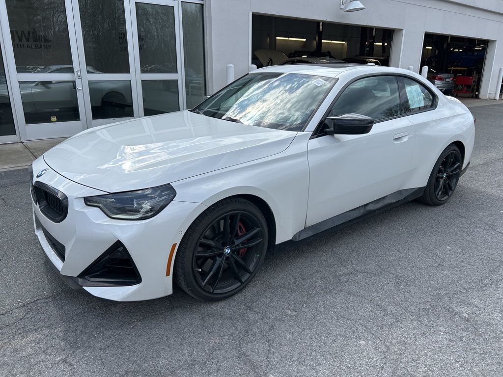 Mineral White Metallic 2022 BMW 2 Series M240i xDrive Coupe AWD Coupe All-Wheel Drive 8-Speed Automatic