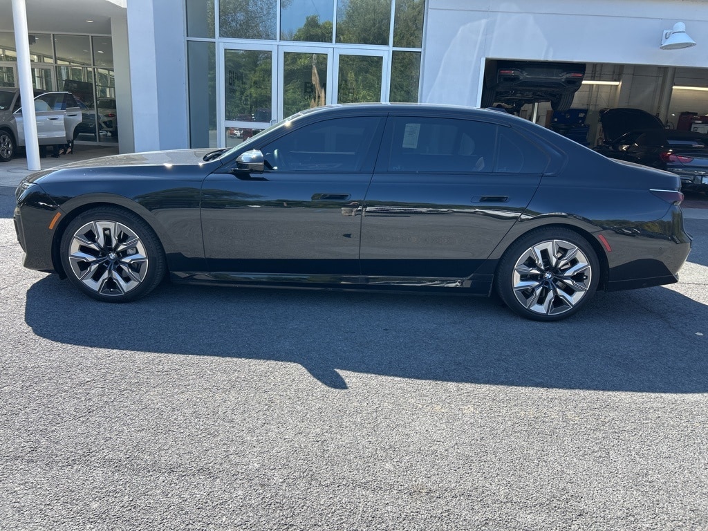 Used 2024 BMW i7 Base with VIN WBY53EJ04RCP88610 for sale in Glenmont, NY