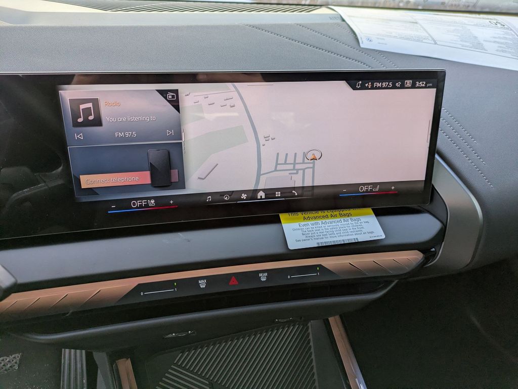 2026 BMW X3 30 - Photo 15