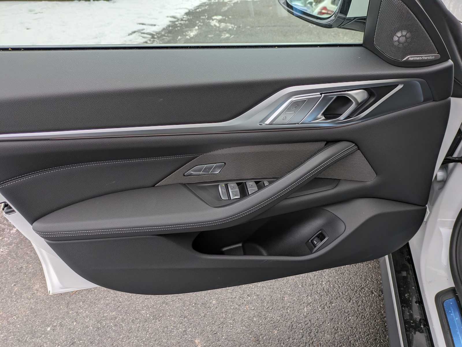 2026 BMW 4 Series 430i - Photo 9