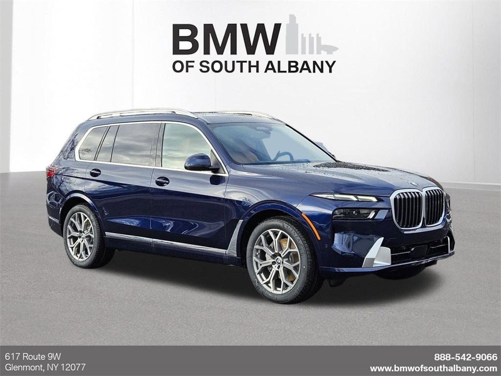2026 BMW X7 40i's photo