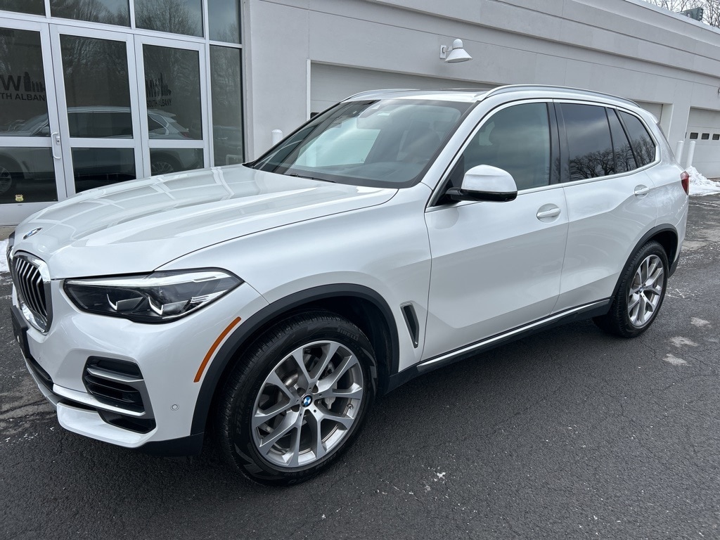 2023 BMW X5 40i's photo