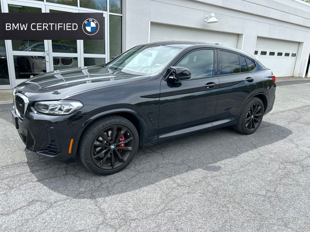 2023 BMW X4 M40i's photo
