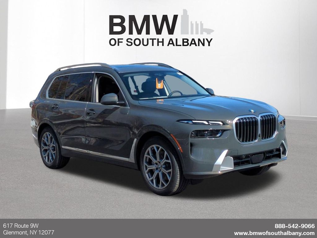 2026 BMW X7 xDrive40i's photo