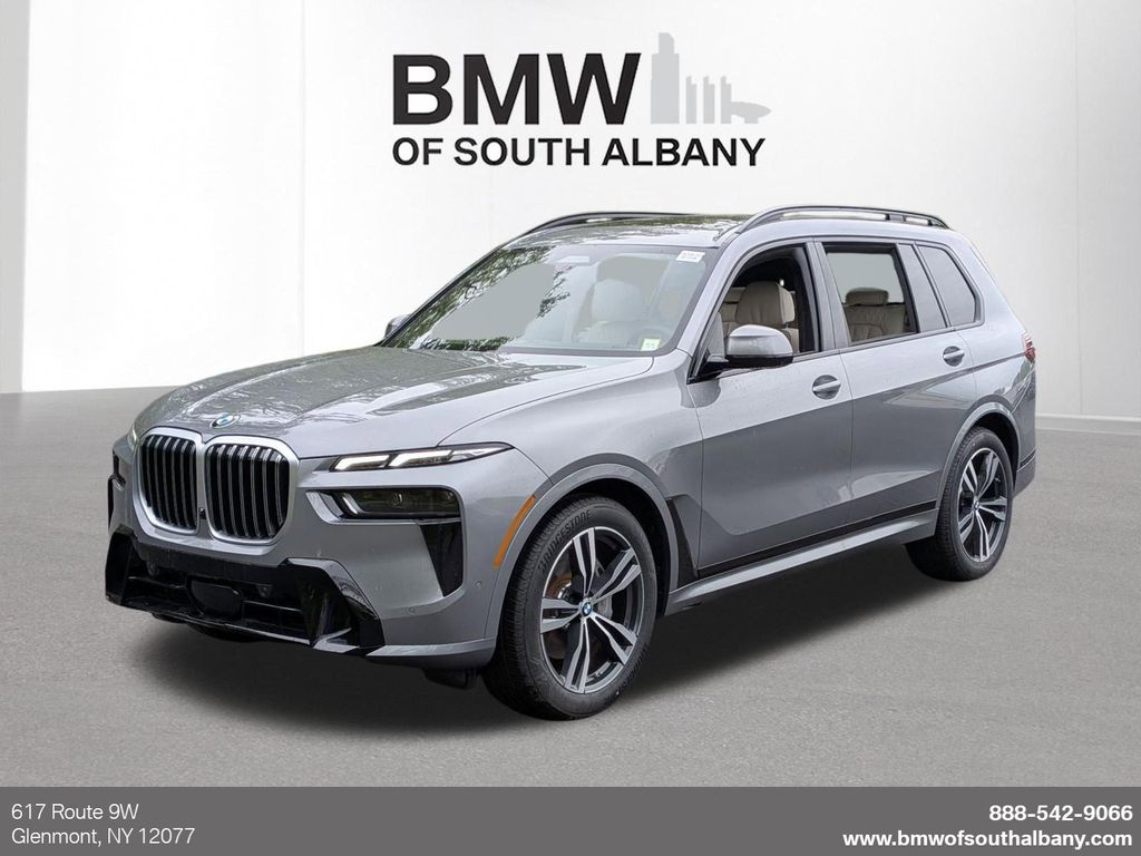 2026 BMW X7 xDrive40i's photo