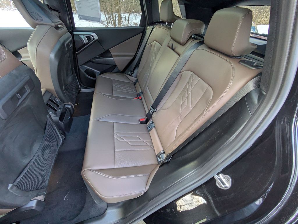 2026 BMW X3 30 - Photo 22