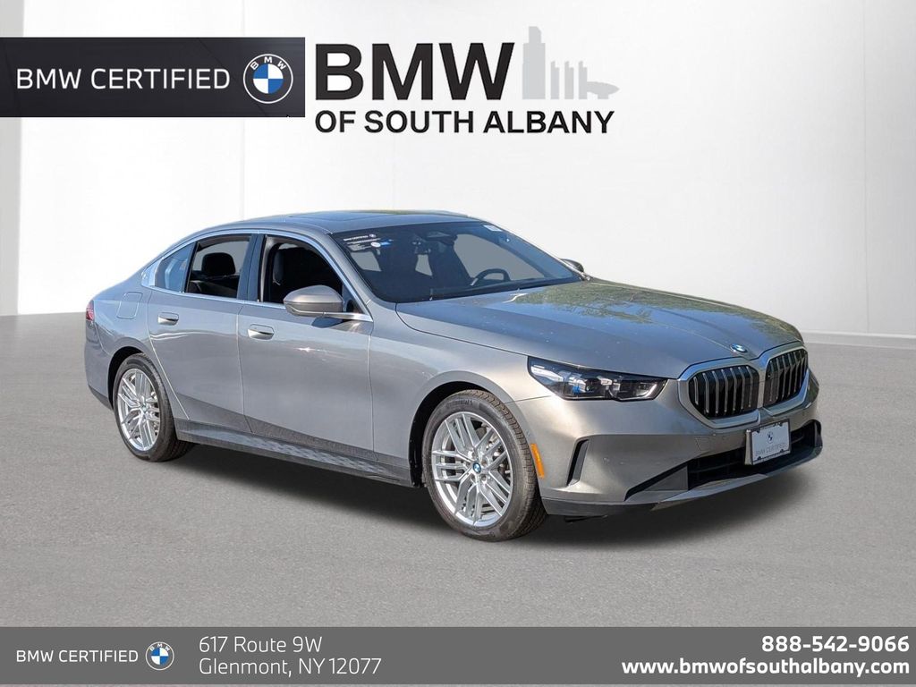 2024 BMW 5 Series 530i xDrive Sedan's photo