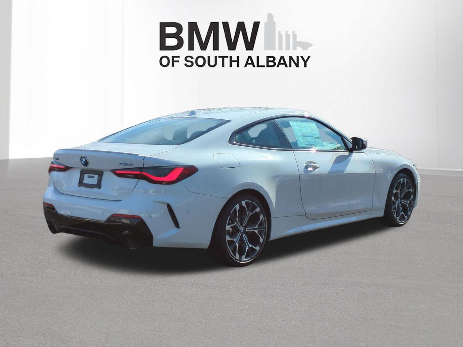 2026 BMW 4 Series 430i - Photo 6