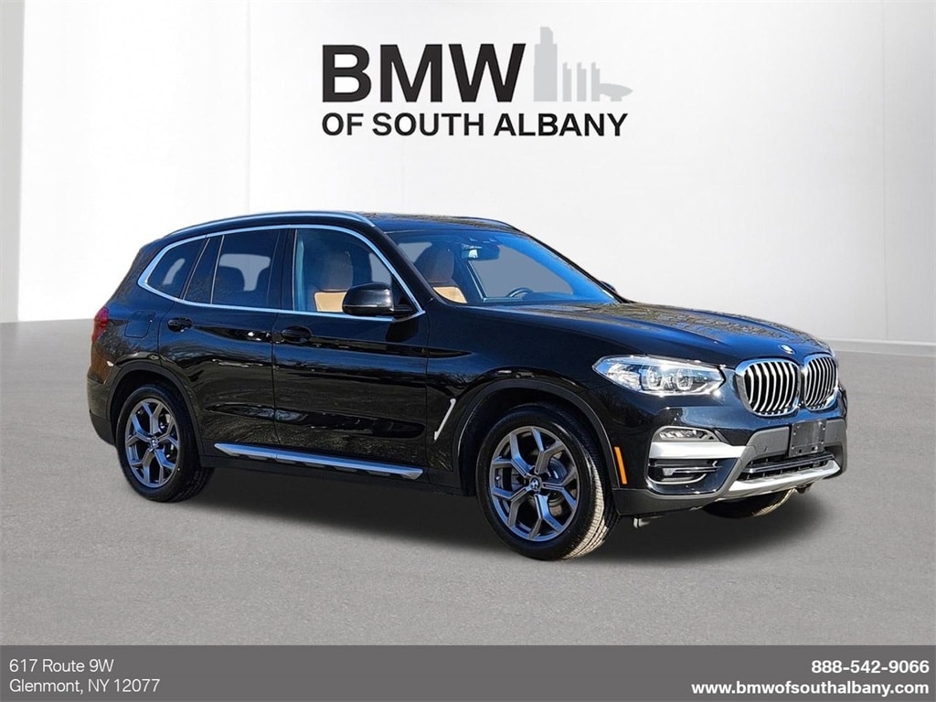 2021 BMW X3 30i's photo