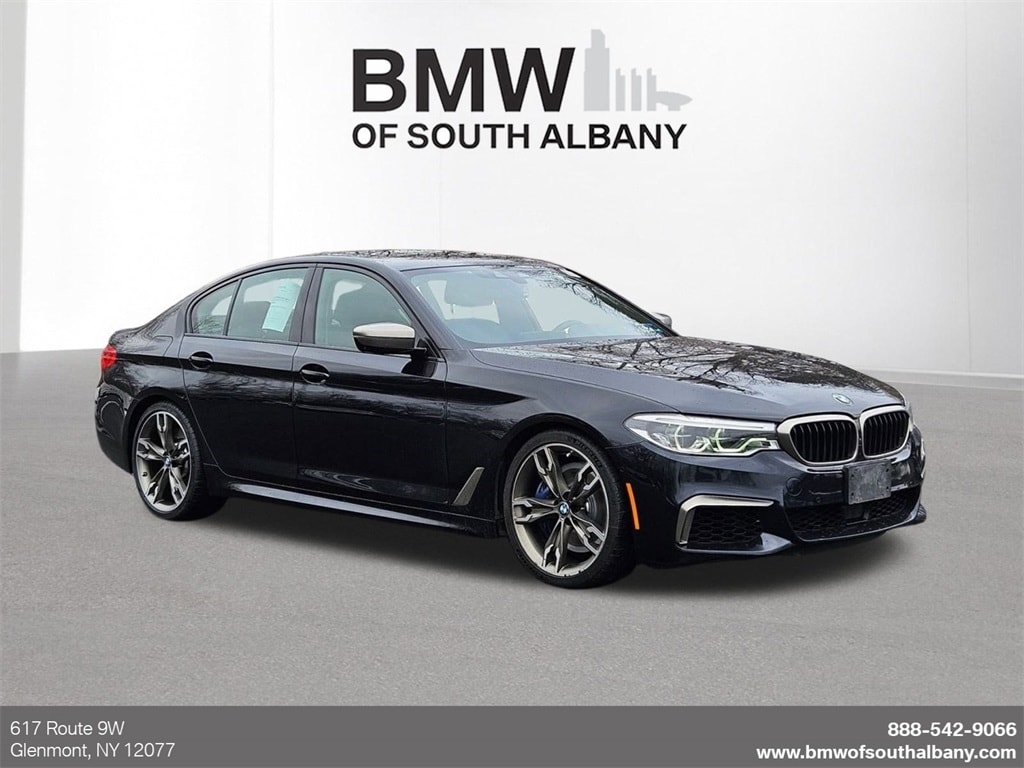 2020 BMW 5 Series M550i's photo