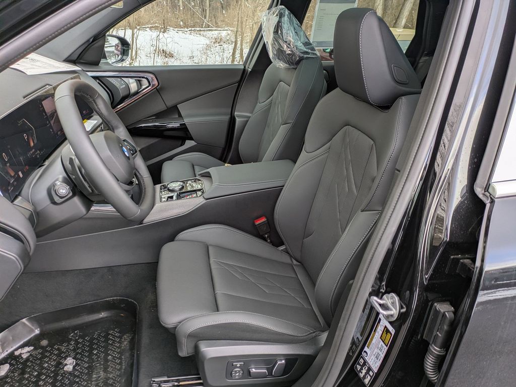 2026 BMW X3 30 - Photo 11