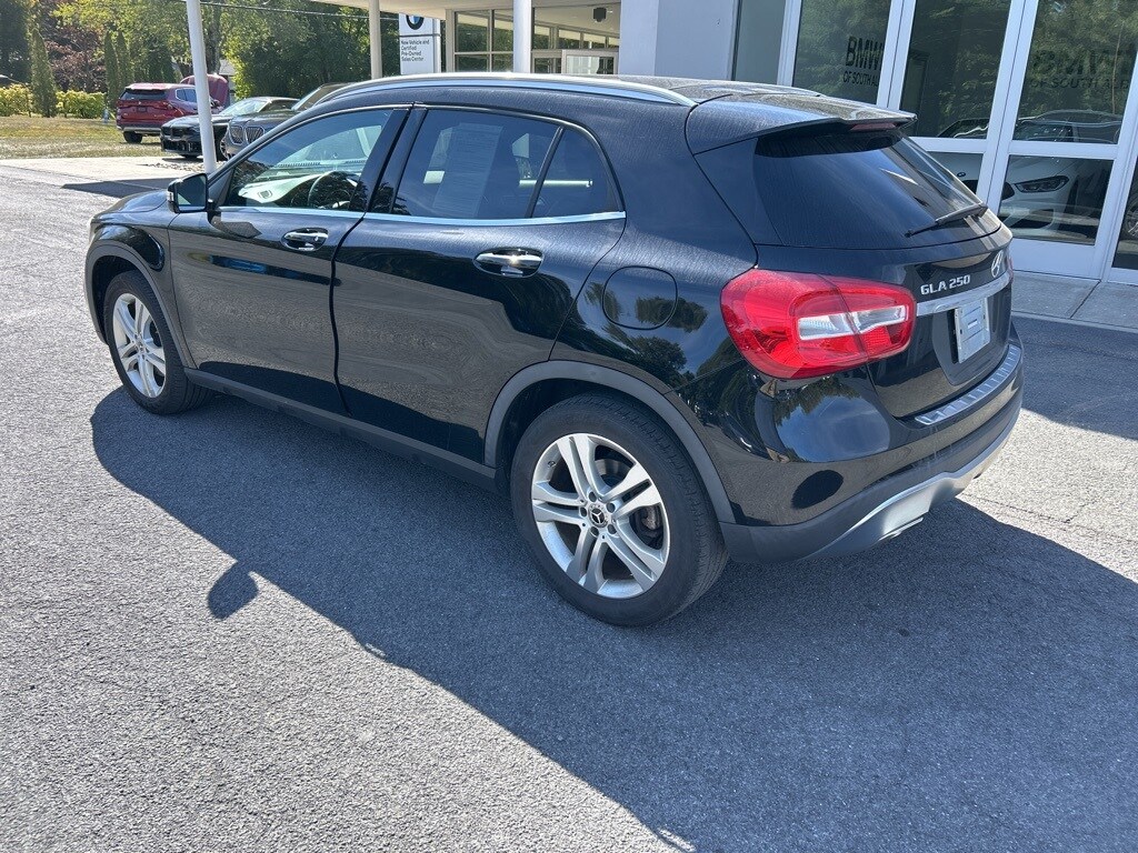 2019 Mercedes Benz GLA 250 photo 3