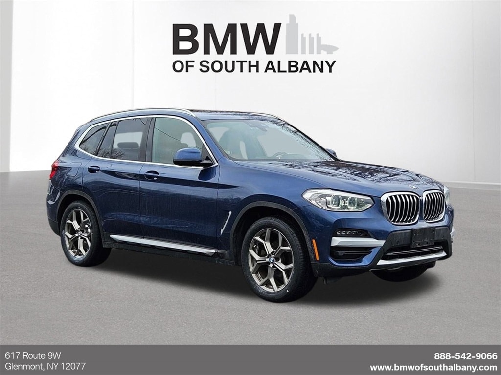 2021 BMW X3 30i's photo