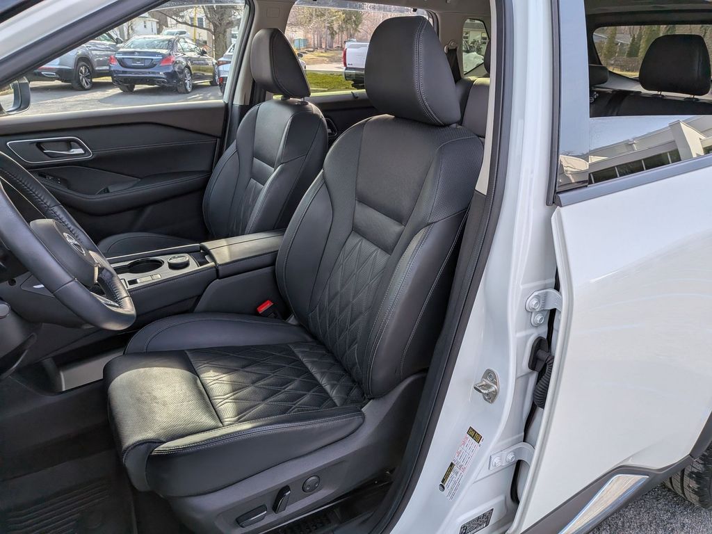 2023 Nissan Rogue Platinum - Photo 8