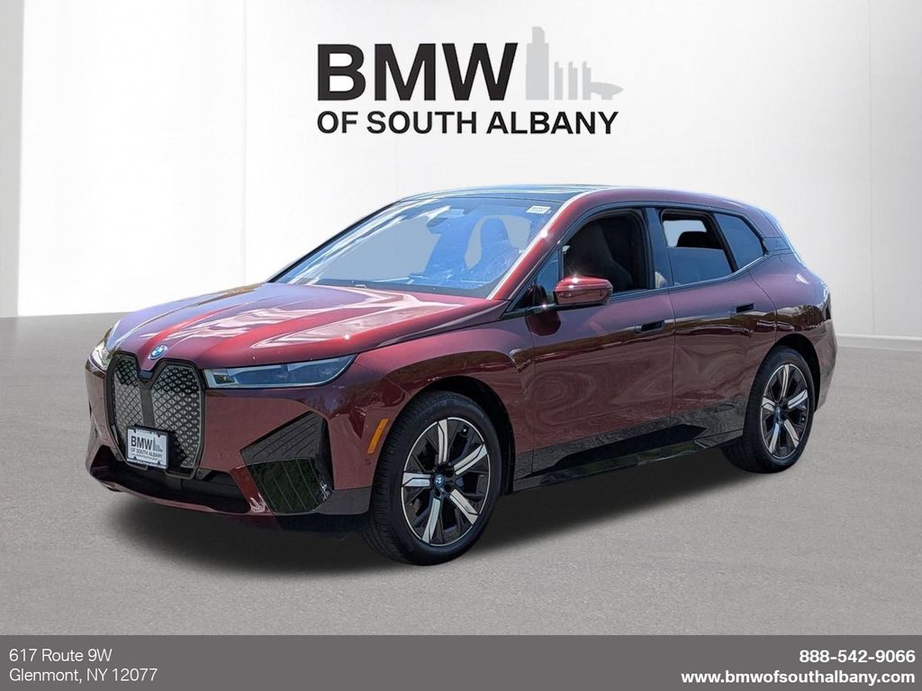 2024 BMW iX xDrive50's photo