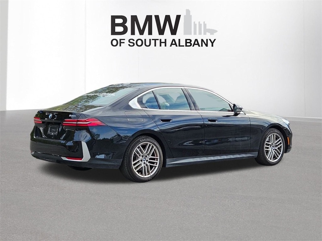 Used 2025 BMW 5 Series 530i xDrive Sedan