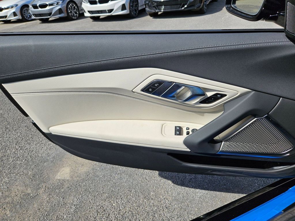 2026 BMW Z4 30i - Photo 7