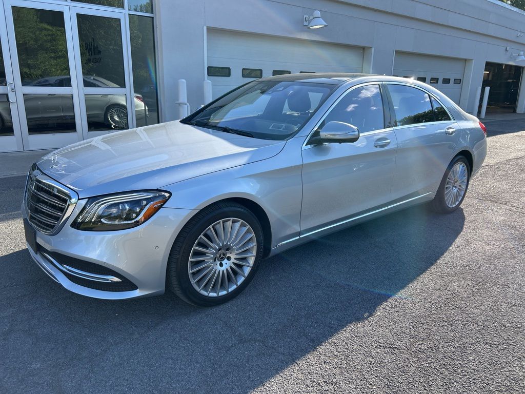 2019 Mercedes-Benz S-Class S560 4MATIC's photo