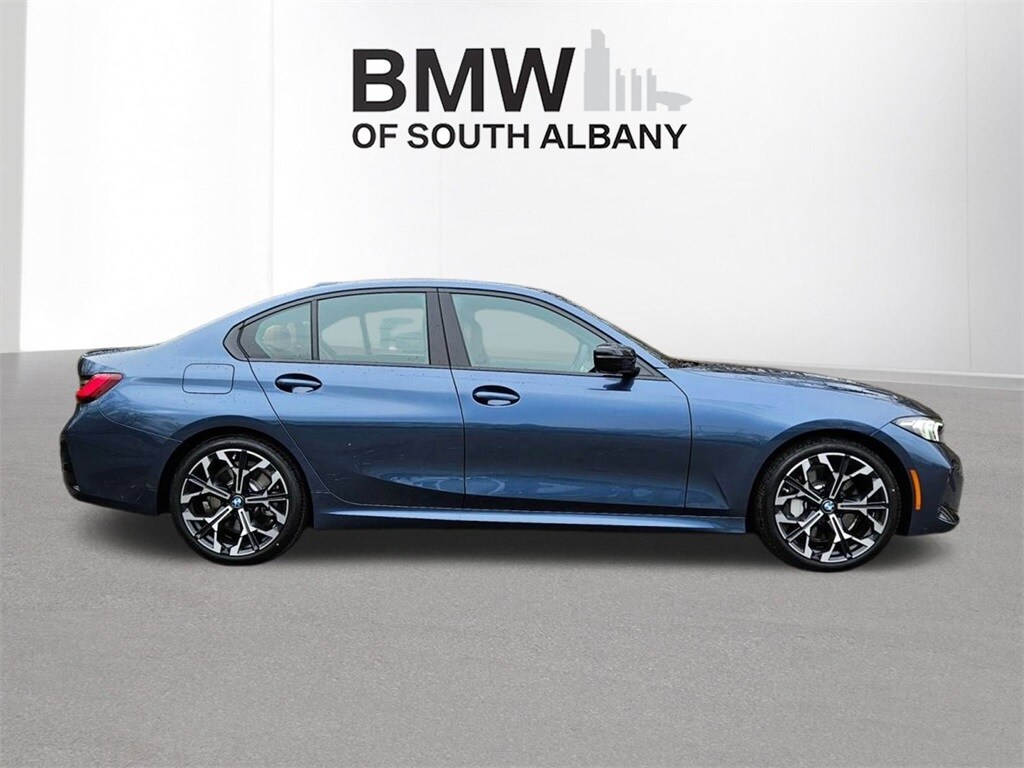 New 2026 BMW 330i xDrive Sedan